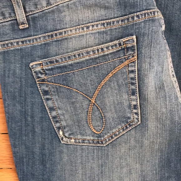 NWOT ultimate bootcut Calvin Klein low rise waist slim fit narrow leg jeans - Picture 1 of 5